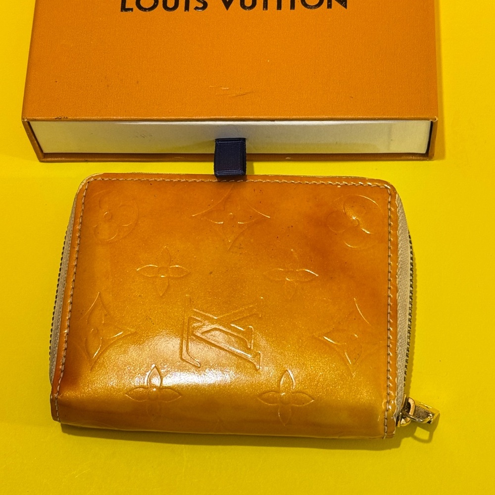 Louis Vuitton Printed monogram tine wallet - Picture 11 of 12